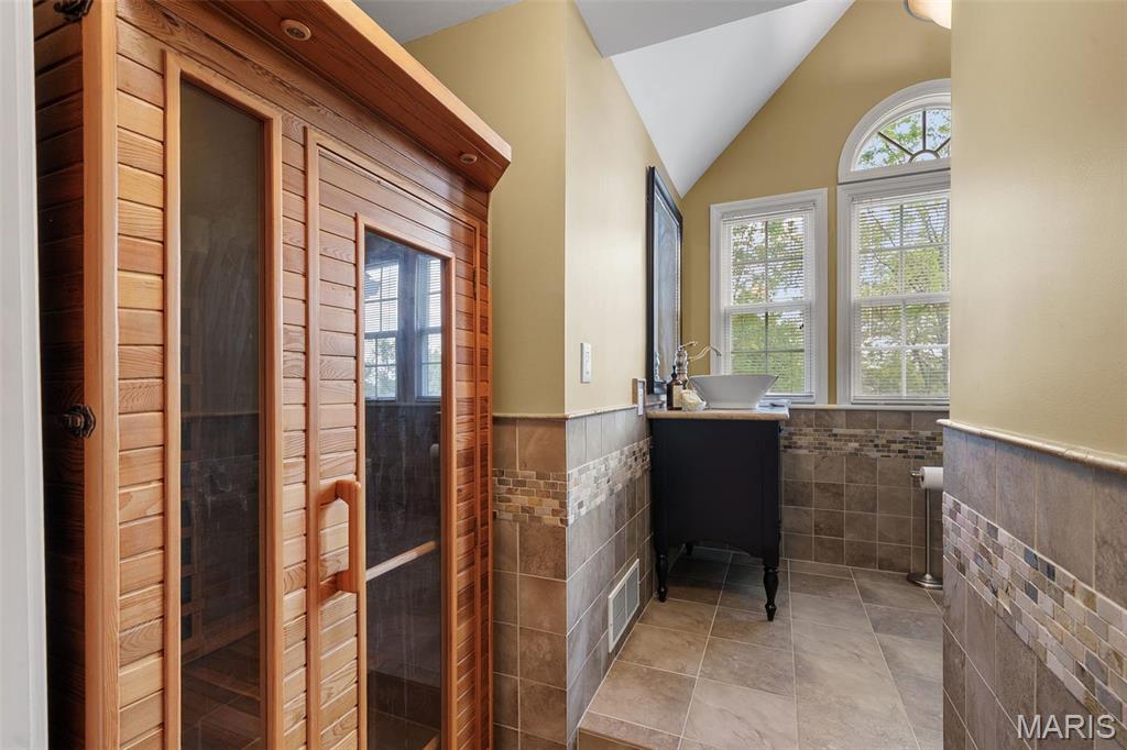 Traum Hauser - Residential