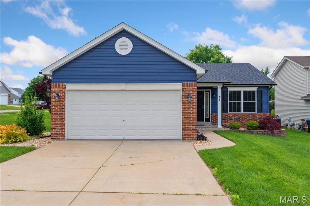 O'Fallon, Missouri 63366, United States, 3 Bedrooms Bedrooms, ,3 BathroomsBathrooms,Residential,Pending,139727