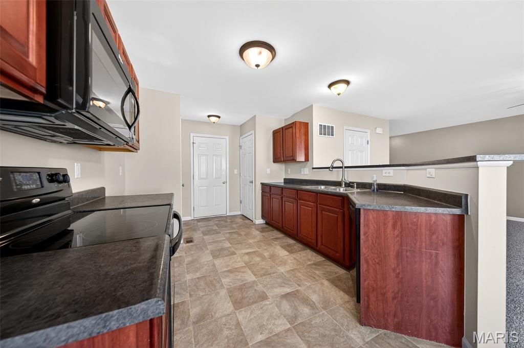 Countryshire #4 - Residential