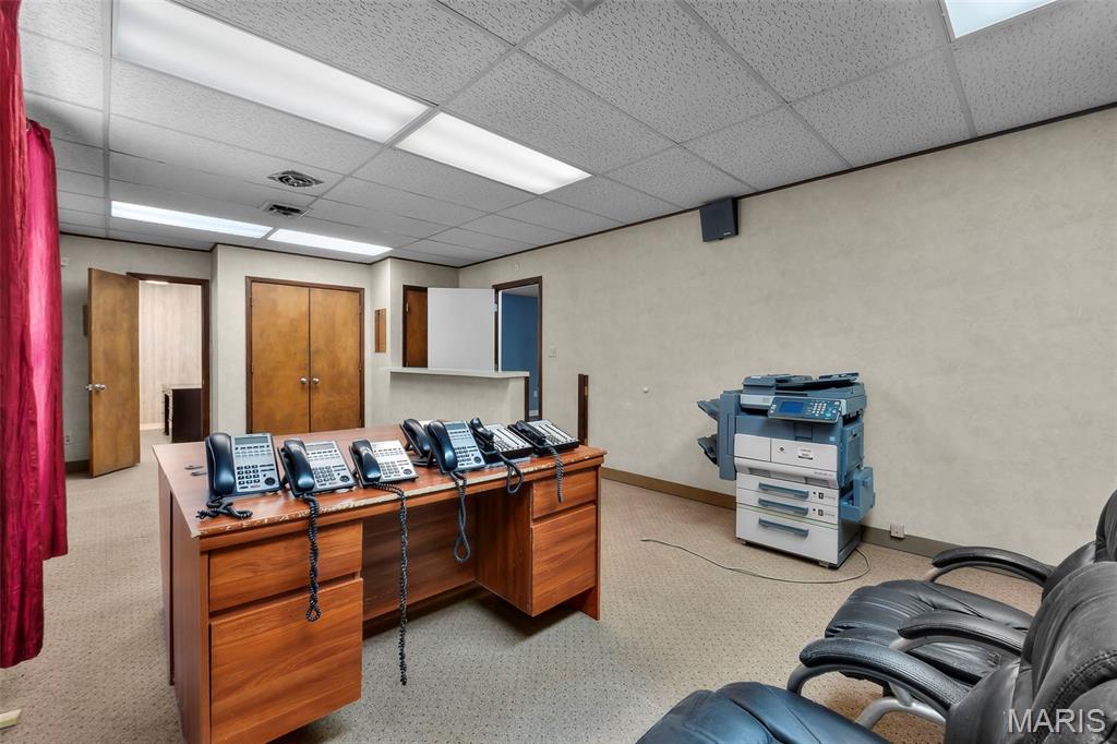 Hillcrest Manor - Commercial Sale