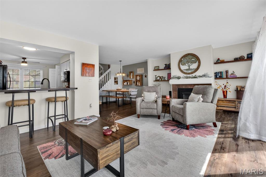 Autumn Lakes Eight Condo - Residential