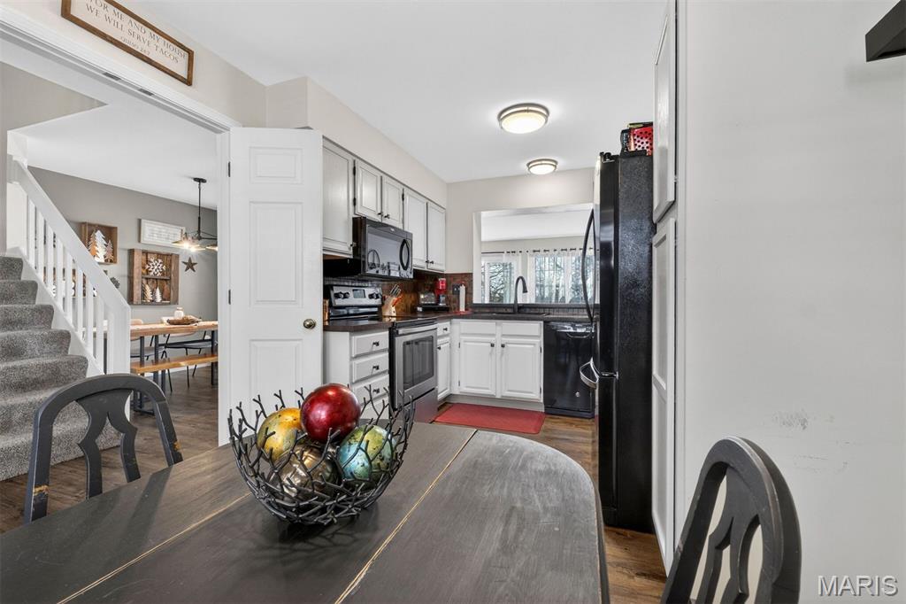 Autumn Lakes Eight Condo - Residential