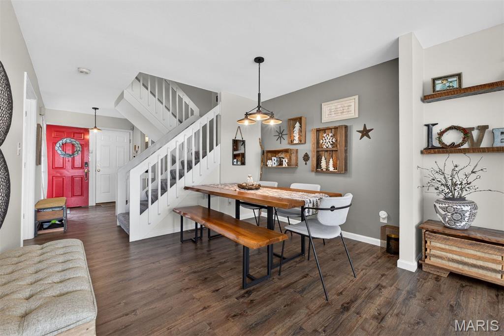 Autumn Lakes Eight Condo - Residential