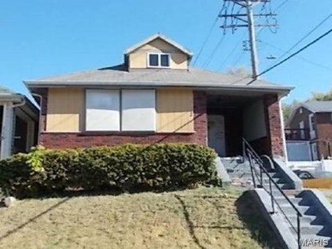 Photo of 113 Bates Street, St Louis, MO 63111 (MLS # 26067637)
