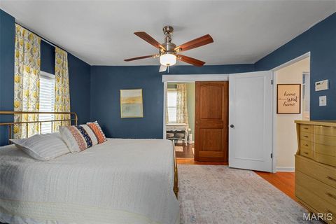 Tiny photo for 1001 Barberry Lane, Kirkwood, MO 63122 (MLS # 25068705)