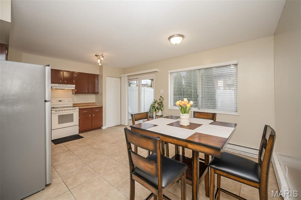 Hazelcrest Condo - Residential