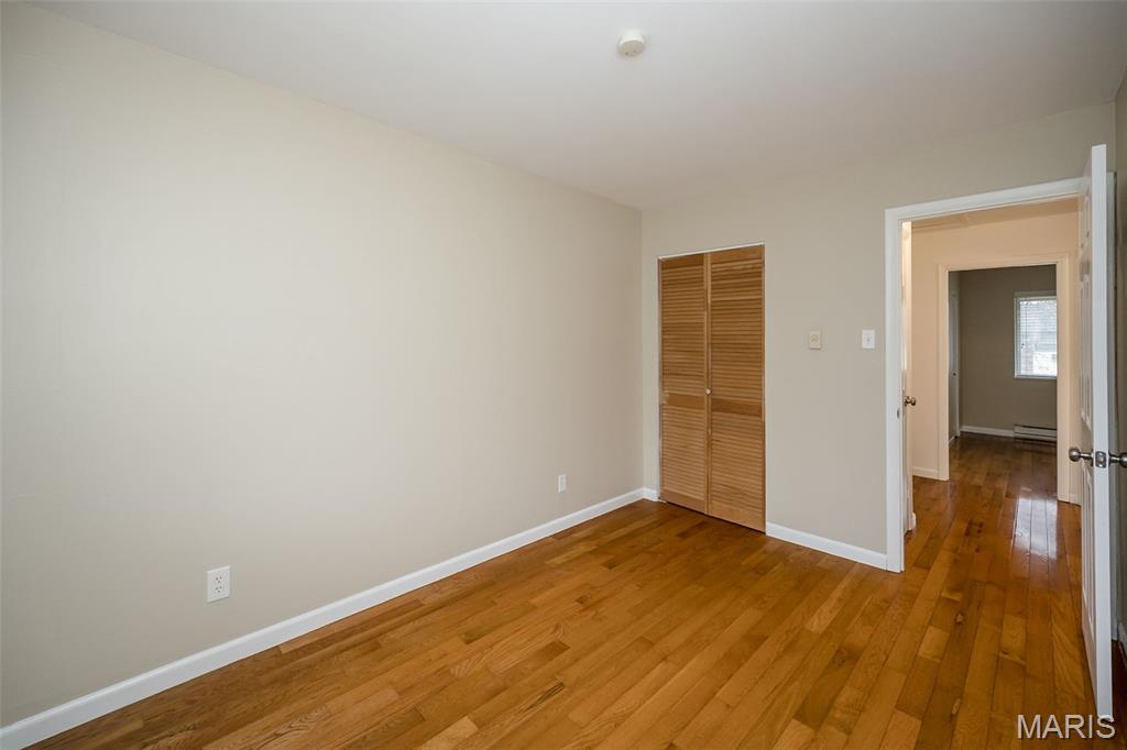 Hazelcrest Condo - Residential