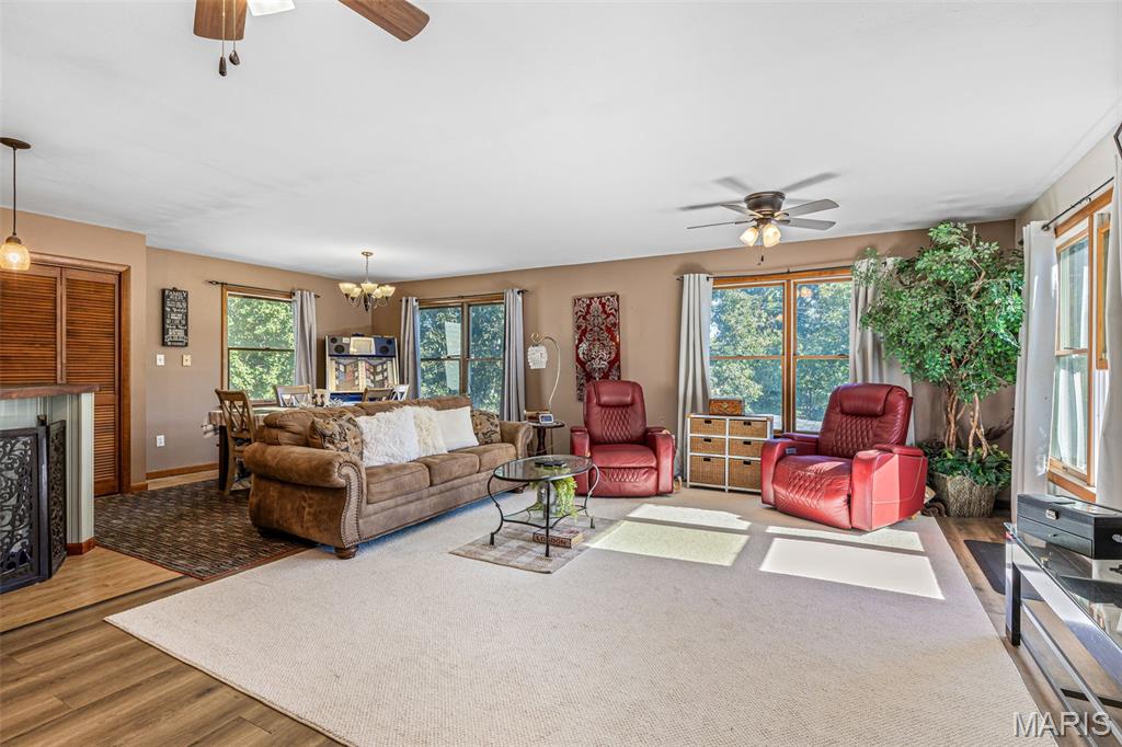 1604 Saint Marys Lane