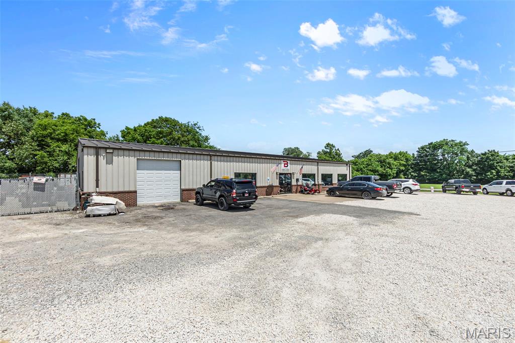 Unknown - Commercial Sale