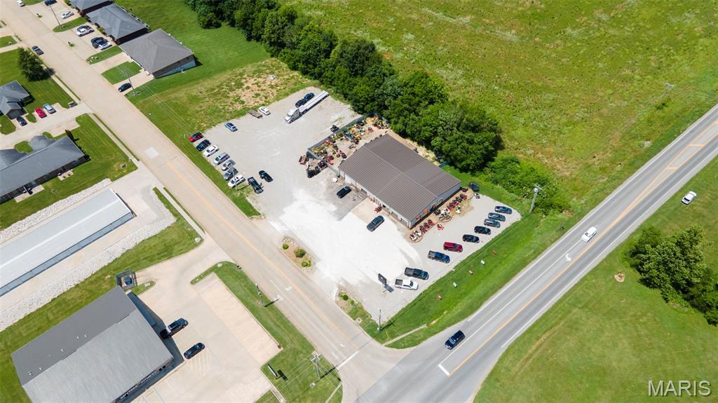 Unknown - Commercial Sale