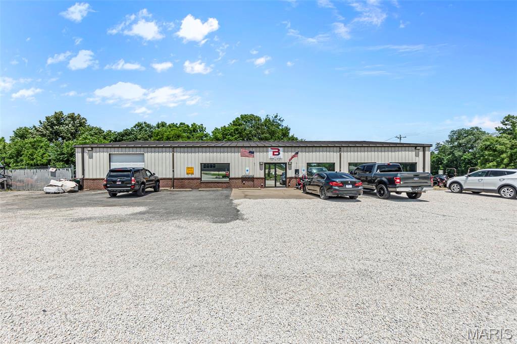 Unknown - Commercial Sale