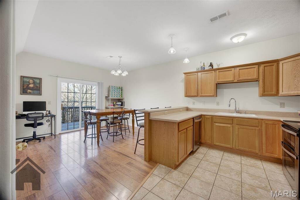 Carmel Valley Condominium - Residential