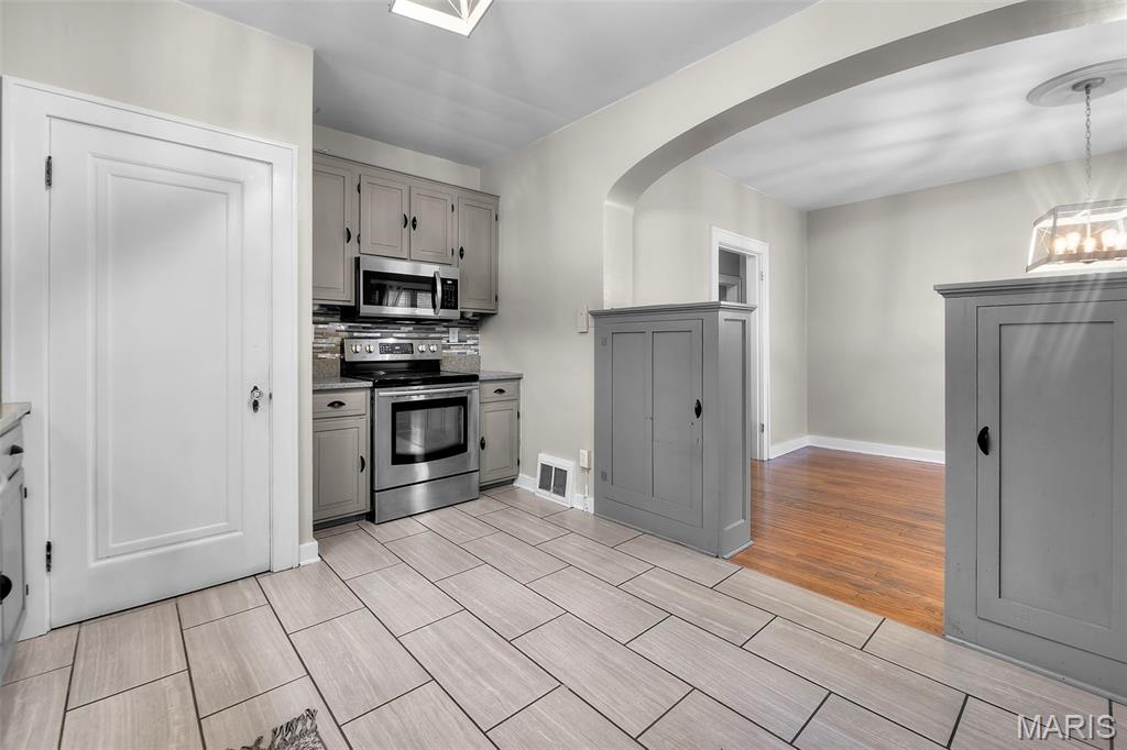 Normal Ave Place - Residential