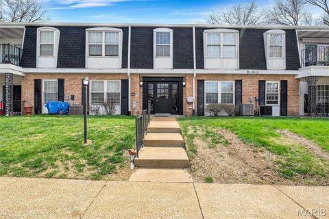 Photo of 1680 Herault Place #C, St Louis, MO 63125 (MLS # 26019211)
