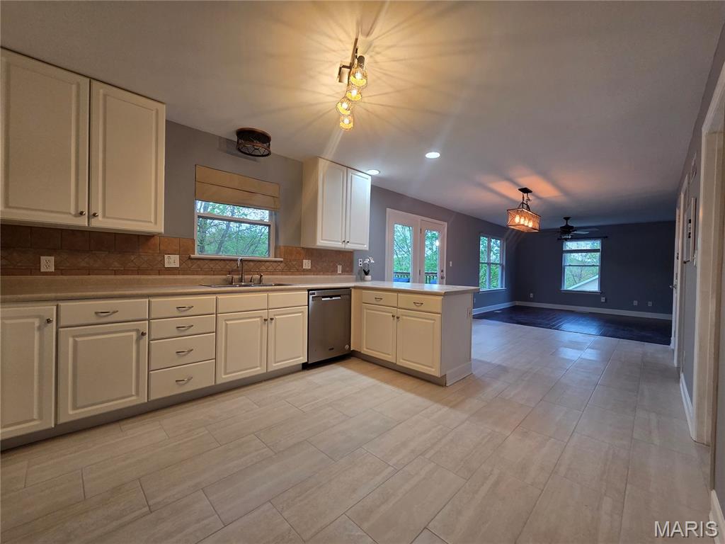 Imperial Hills 03 - Residential