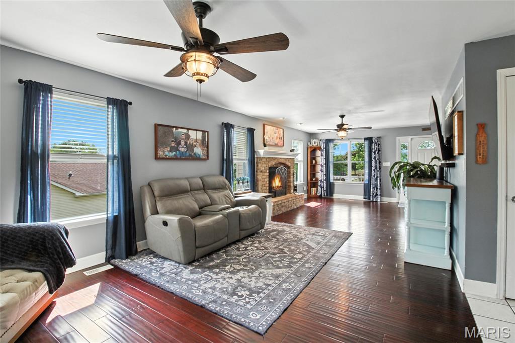 Imperial Hills 03 - Residential