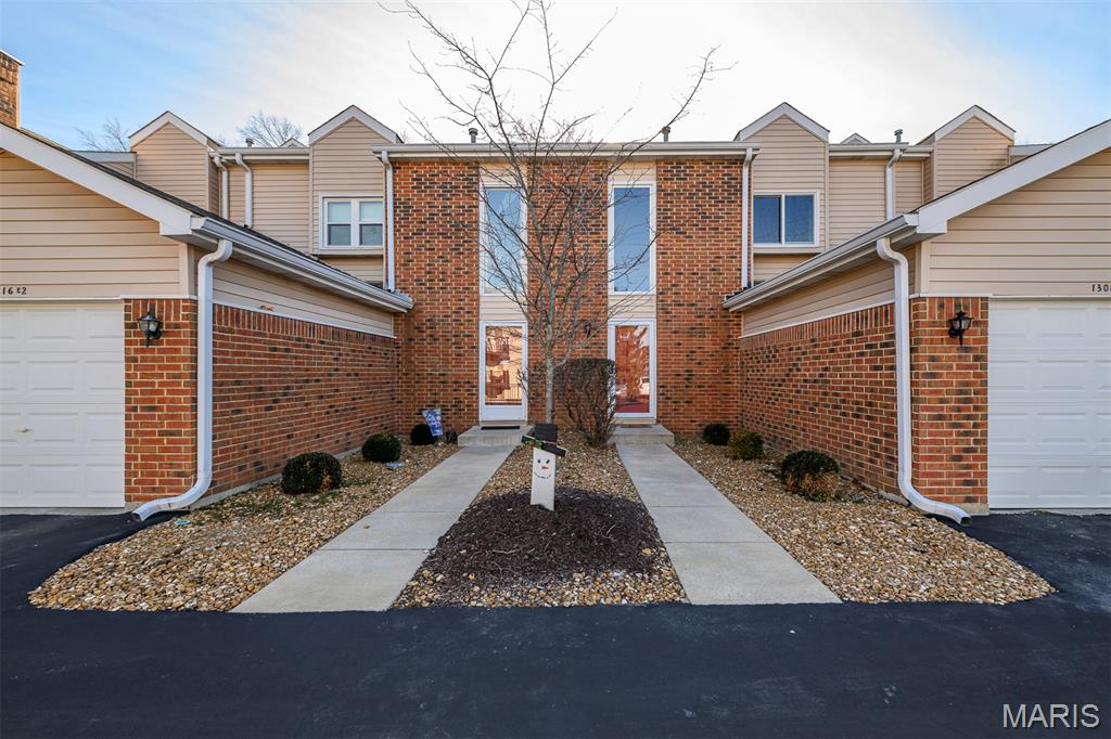 1308 Holgate Drive E1