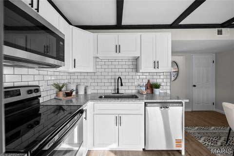 Tiny photo for 10587 Carroll Wood Way, St Louis, MO 63128 (MLS # 26068948)