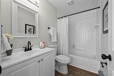 Tiny photo for 10587 Carroll Wood Way, St Louis, MO 63128 (MLS # 26068948)