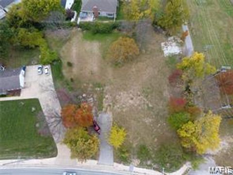 Photo of 14685 Clayton Road, Ballwin, MO 63011 (MLS # 26021796)