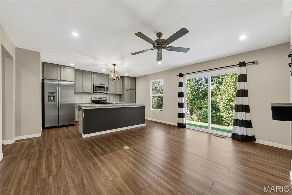 345 Newbridge Way