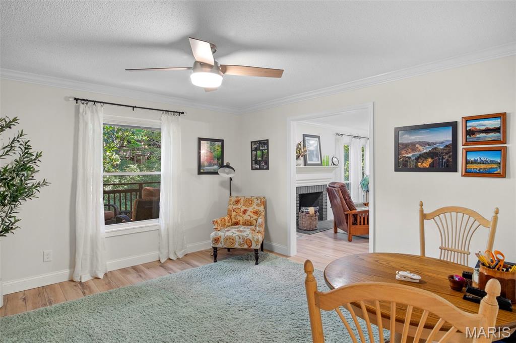 Kirkwood, Missouri 63122, United States, 2 Bedrooms Bedrooms, ,2 BathroomsBathrooms,Residential,Active,232712