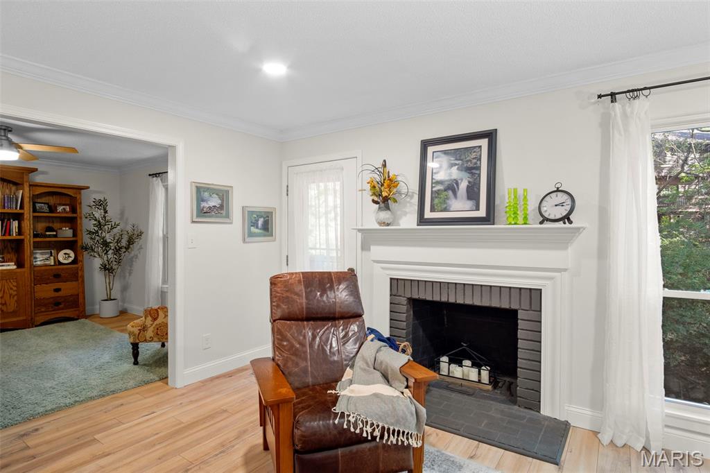 Kirkwood, Missouri 63122, United States, 2 Bedrooms Bedrooms, ,2 BathroomsBathrooms,Residential,Active,232712