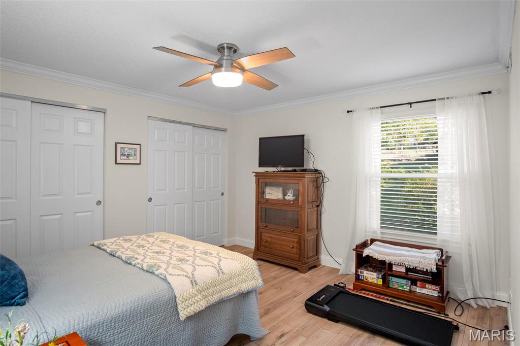 Kirkwood, Missouri 63122, United States, 2 Bedrooms Bedrooms, ,2 BathroomsBathrooms,Residential,Active,232712