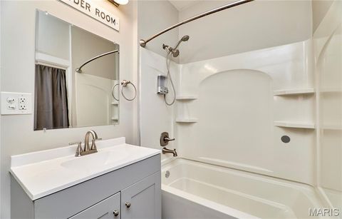 Tiny photo for 4832 Goethe Avenue, St Louis, MO 63116 (MLS # 26019145)