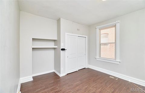 Tiny photo for 4832 Goethe Avenue, St Louis, MO 63116 (MLS # 26019145)