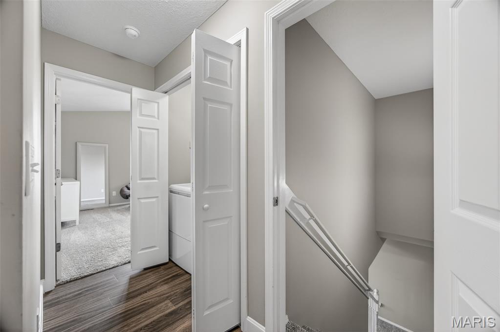 Saw Mill Ridge - Residential