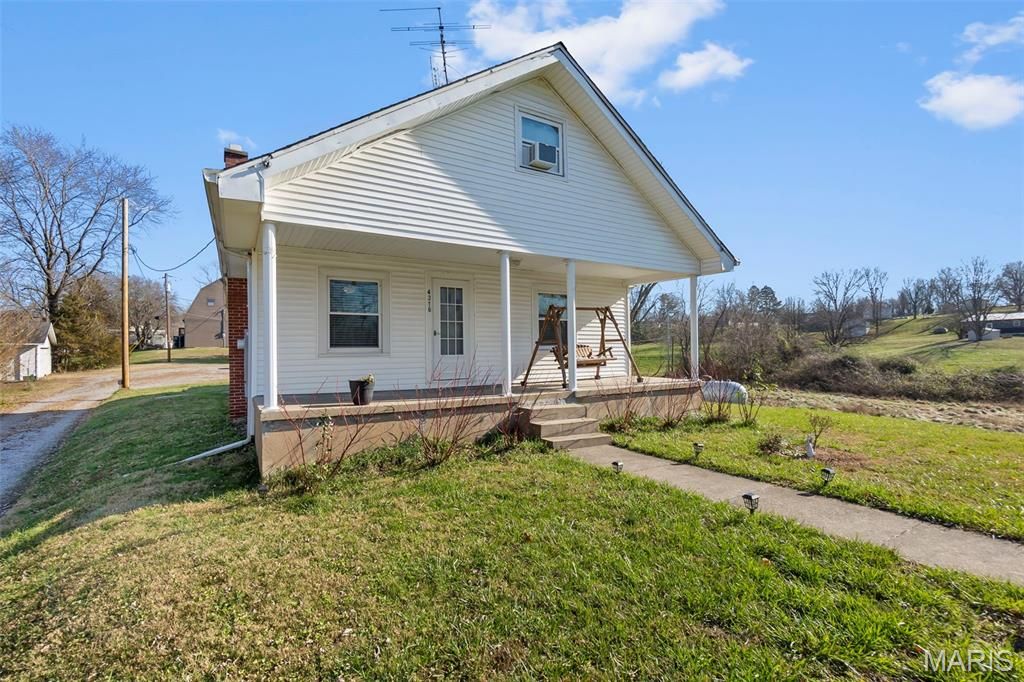 Photo of 4316 State Highway 177, Cape Girardeau, MO 63701 (MLS # 25080376)