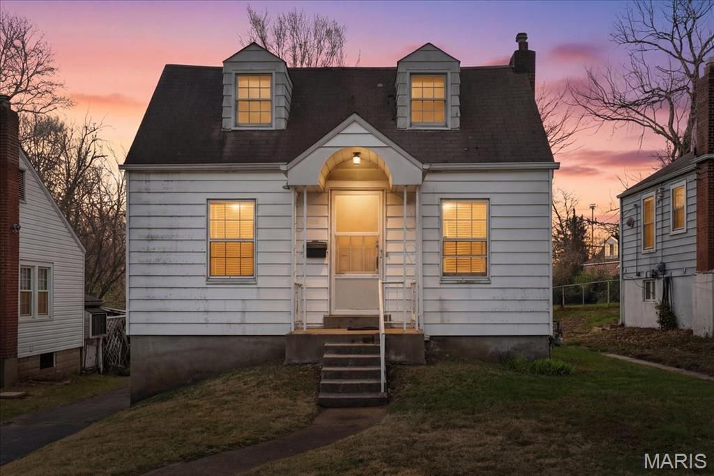 Photo of 8808 Clifton Avenue, Jennings, MO 63136 (MLS # 26019354)