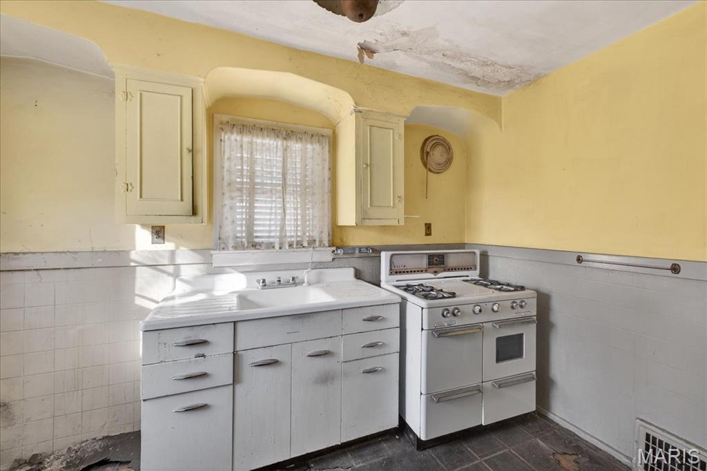 Seed Sub - Residential