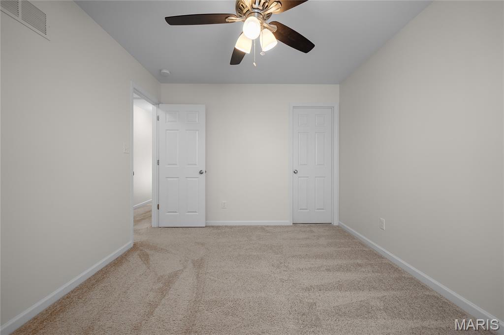 St Louis, Missouri 63146, United States, 4 Bedrooms Bedrooms, ,3 BathroomsBathrooms,Residential,Pending,189869