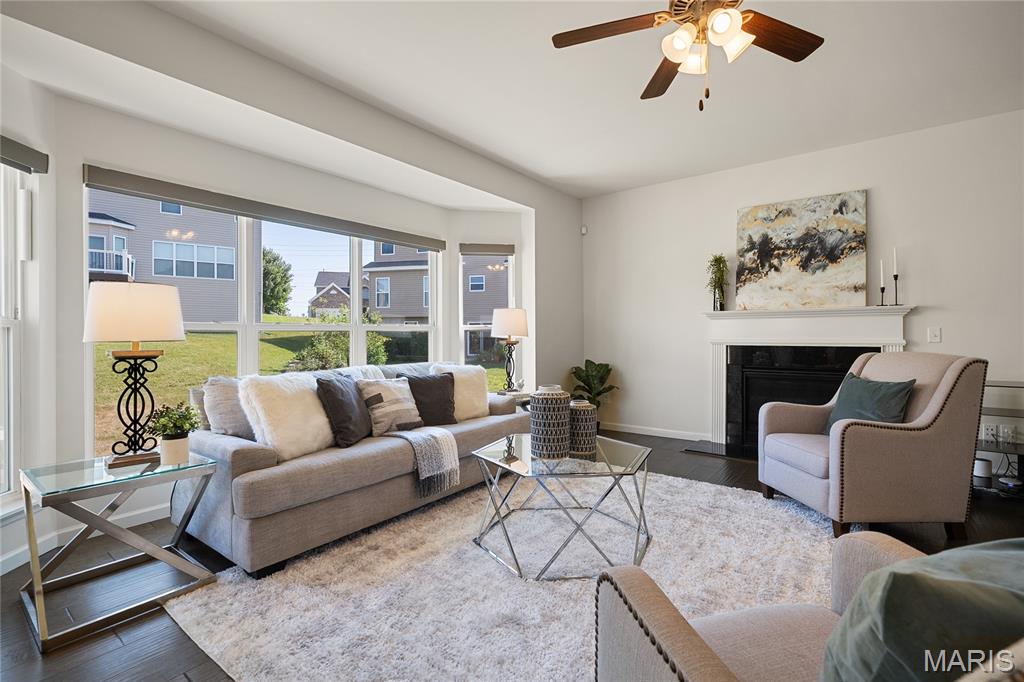 St Louis, Missouri 63146, United States, 4 Bedrooms Bedrooms, ,3 BathroomsBathrooms,Residential,Pending,189869