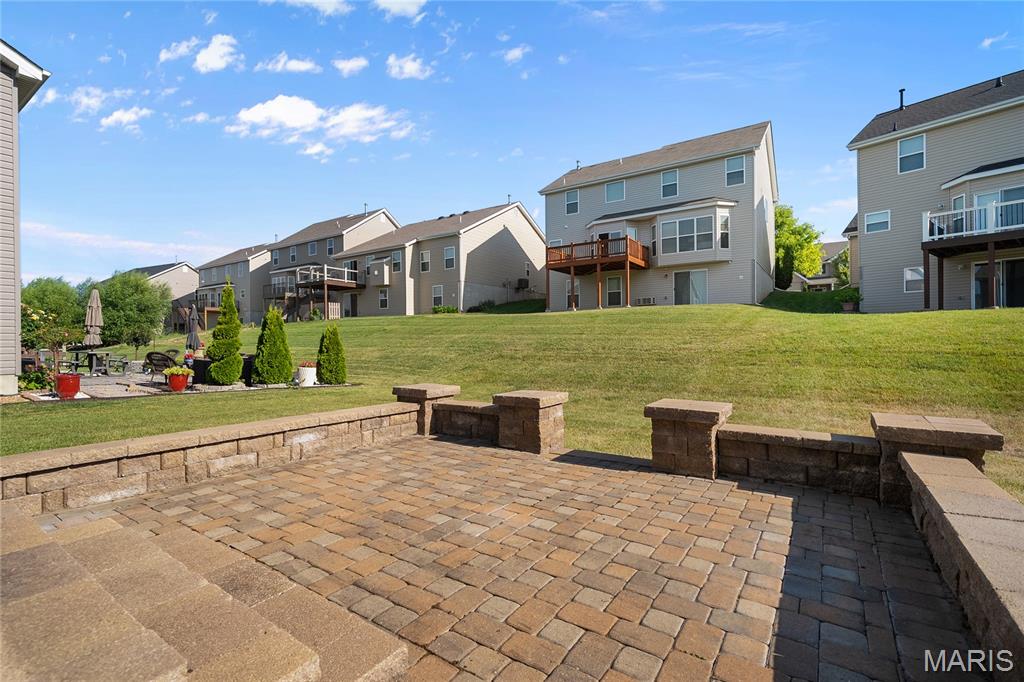 St Louis, Missouri 63146, United States, 4 Bedrooms Bedrooms, ,3 BathroomsBathrooms,Residential,Pending,189869