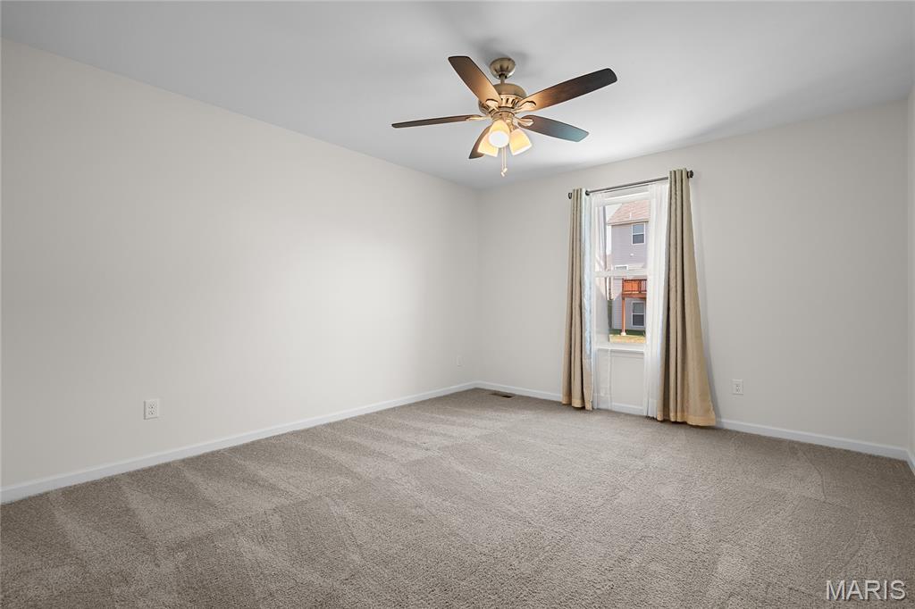 St Louis, Missouri 63146, United States, 4 Bedrooms Bedrooms, ,3 BathroomsBathrooms,Residential,Pending,189869