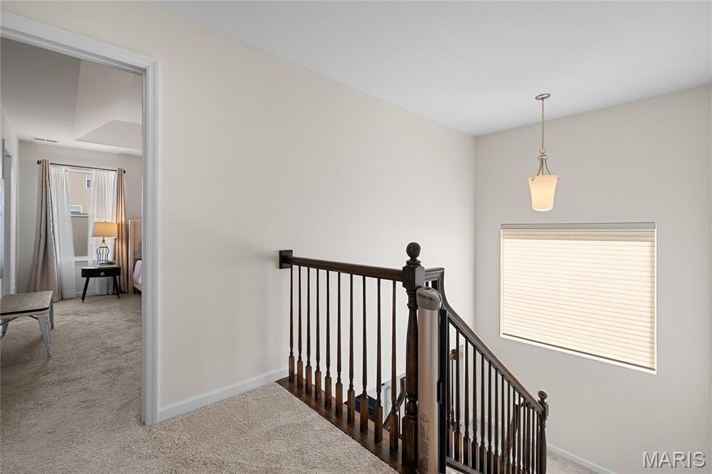 St Louis, Missouri 63146, United States, 4 Bedrooms Bedrooms, ,3 BathroomsBathrooms,Residential,Pending,189869