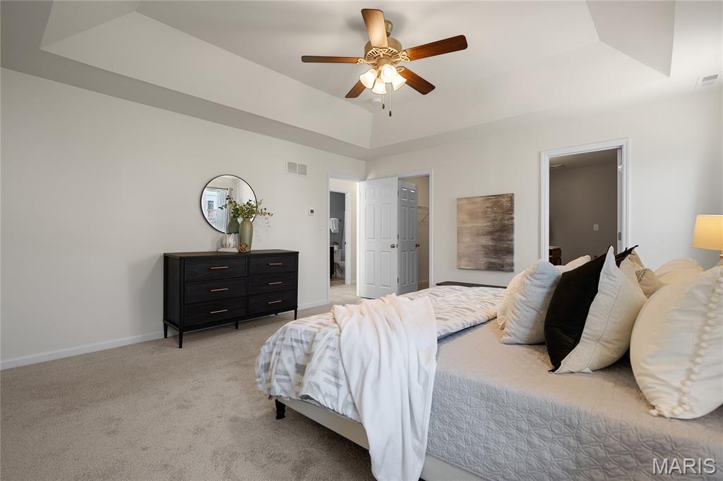 St Louis, Missouri 63146, United States, 4 Bedrooms Bedrooms, ,3 BathroomsBathrooms,Residential,Pending,189869