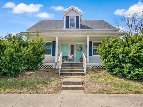 Photo of 261 S Main Street, Hecker, IL 62248 (MLS # 26016253)