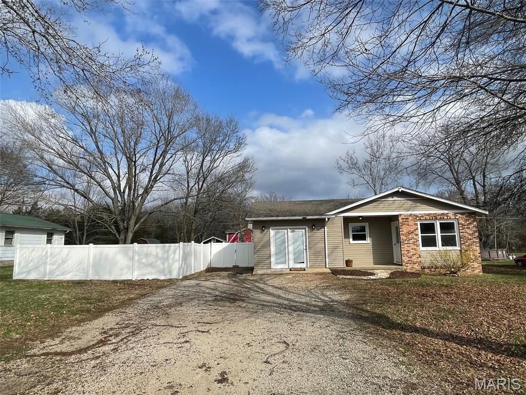 Photo of 71 County Road 39E, Ironton, MO 63650 (MLS # 26013770)