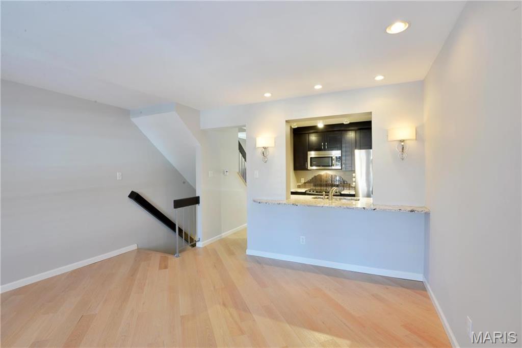 Chesterfield Village Twnhms A - Residential Lease