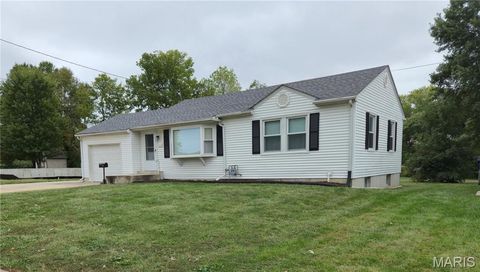 Photo of 616 Ball Street, Wentzville, MO 63385 (MLS # 25066912)