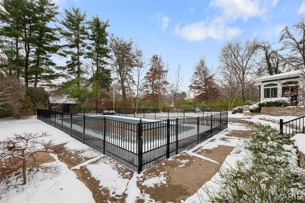 Fairview Lane 1 - Residential