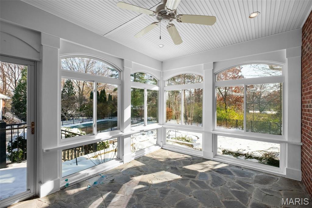 Fairview Lane 1 - Residential