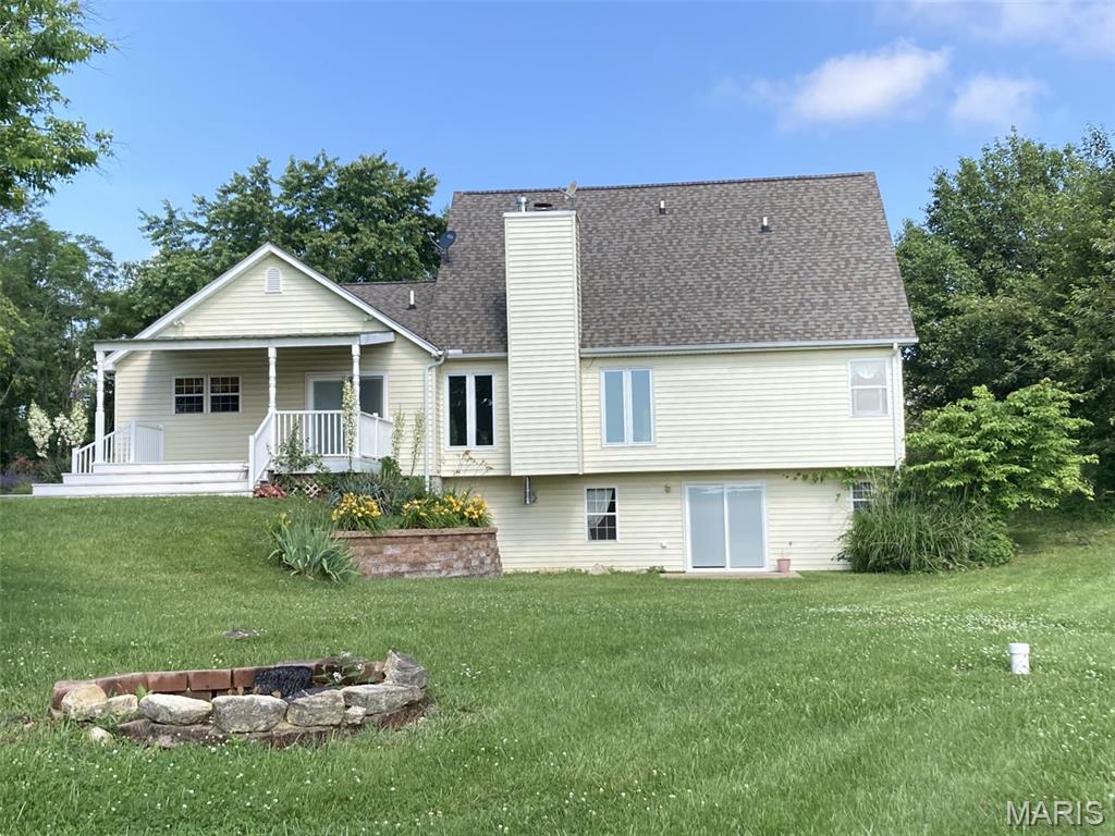 225 Country Crest Lane