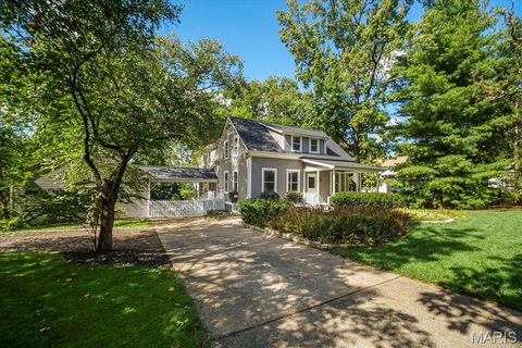 Tiny photo for 1211 S Geyer Road, Kirkwood, MO 63122 (MLS # 25068520)