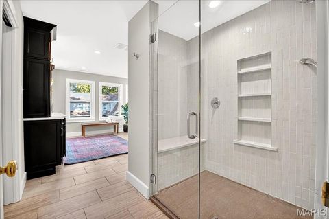 Tiny photo for 1211 S Geyer Road, Kirkwood, MO 63122 (MLS # 25068520)
