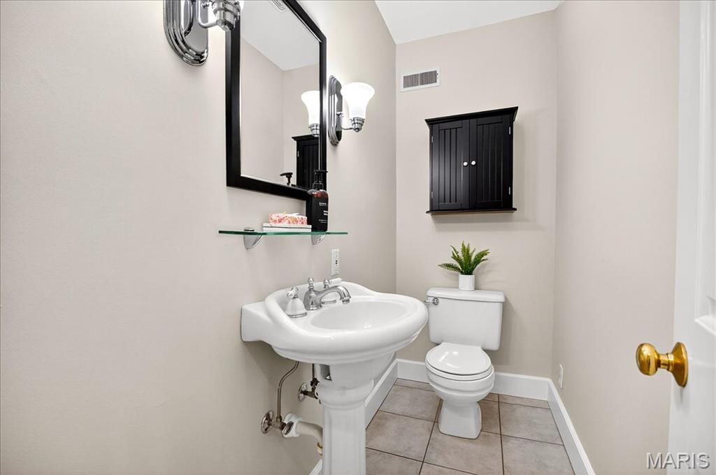 Glasgow Village 15 - Residential